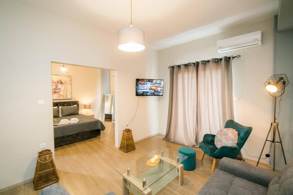 Belajo Central Apartment And Jacuzzi !! Volos Exterior foto
