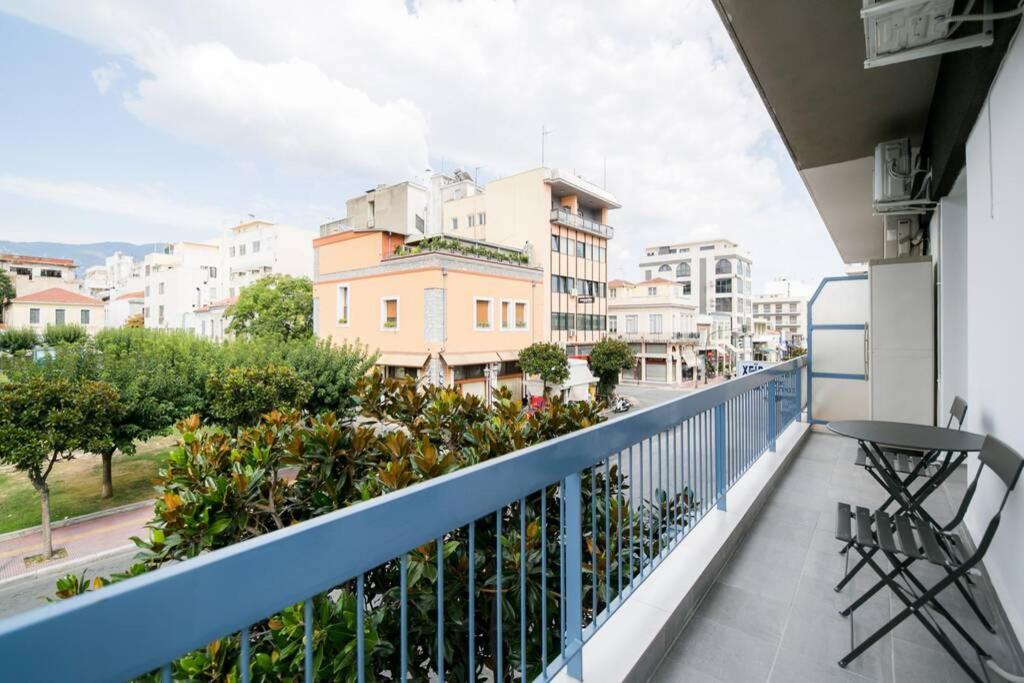 Belajo Central Apartment And Jacuzzi !! Volos Exterior foto