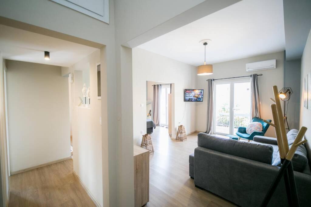 Belajo Central Apartment And Jacuzzi !! Volos Exterior foto